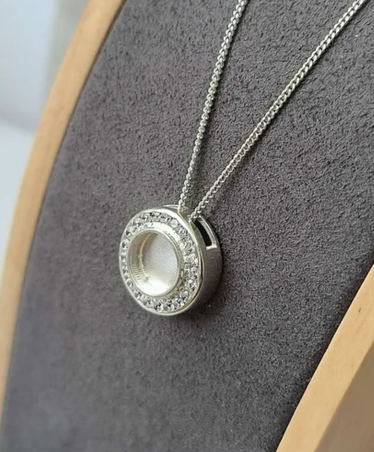 Halo Pendant